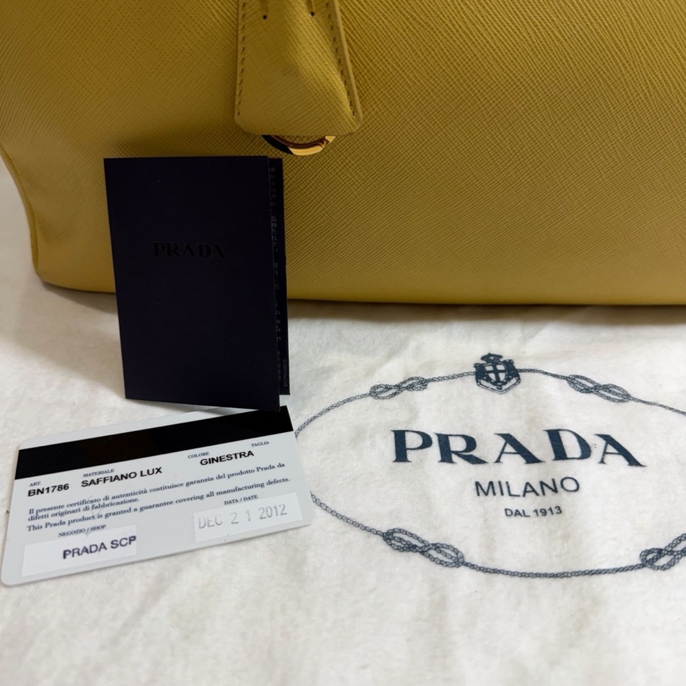 Authentic Prada Ginestra Saffiano Lux Leather Large Galleria‎ Tote - Picture 12 of 16